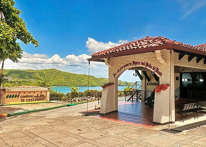 Condovac La Costa Hotel